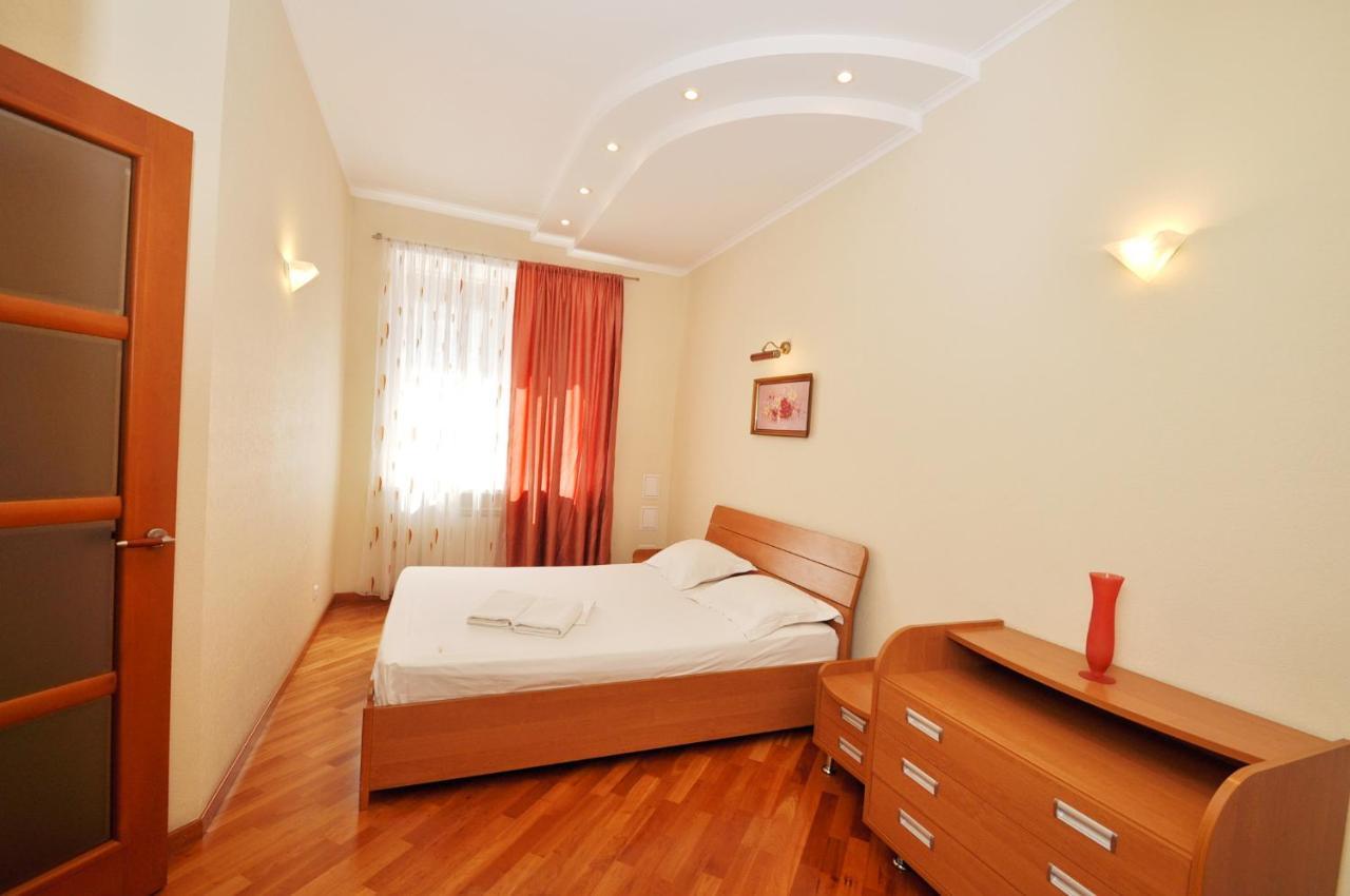 Dayflat Apartments Golden Gate Area Kiev Luaran gambar