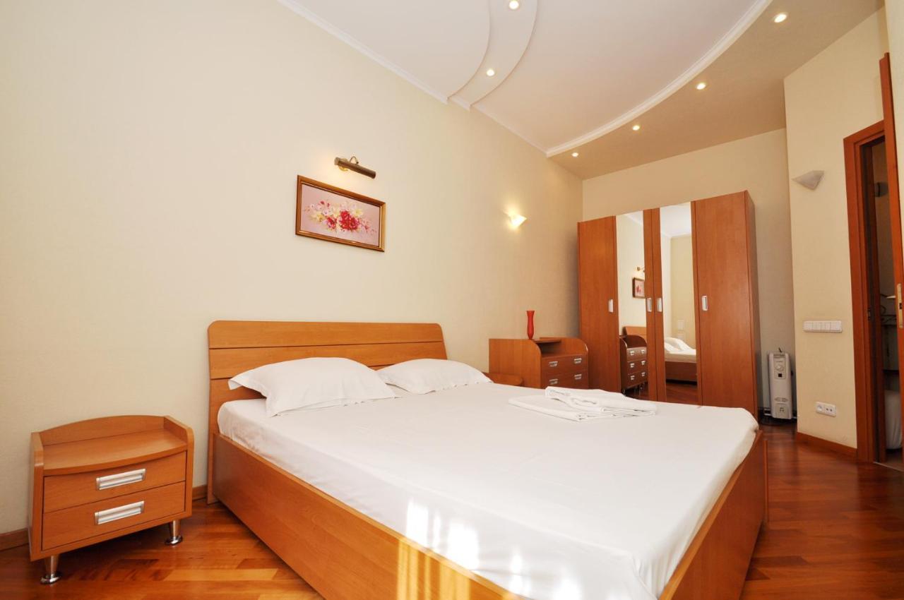 Dayflat Apartments Golden Gate Area Kiev Luaran gambar